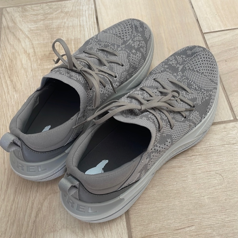 Brand new Sorel running/ workout shoes! Men’s 10.5